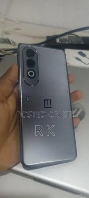 OnePlus Nord CE (Used)
