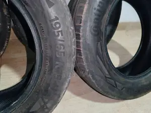 1956515Tyres for Car