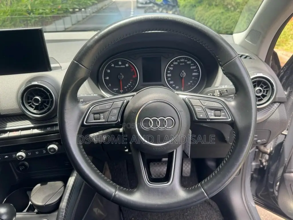 Audi Q2 2018 SUV (Used)