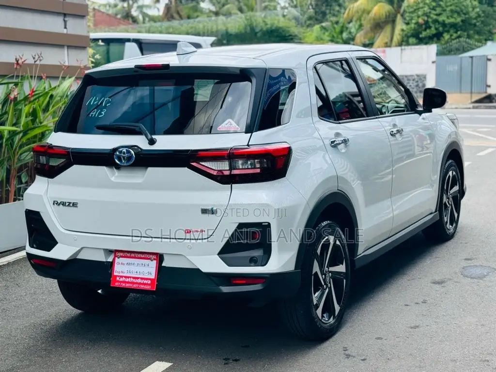 Toyota Raize 2025 SUV Unregistered (Recondition)