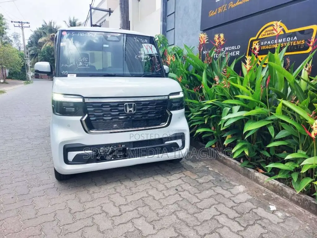 Honda N Box Custom 2025 Car Unregistered (Recondition)