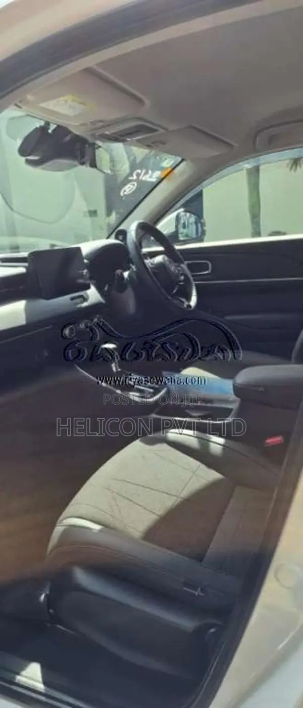 Honda VEZEL Z PREMIUM 2024 SUV Unregistered (Recondition)