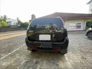 Suzuki Swift 2005 Car (Used)