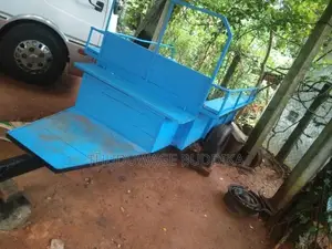 Other Trailer 2015 Tractor (Used)