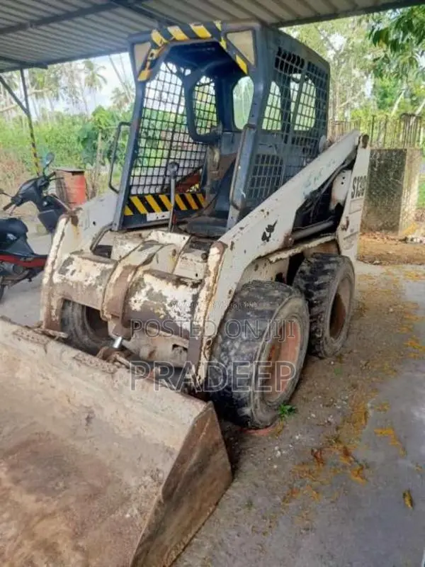 CAT Baby Loder 2013 Heavy-Duty (Used)