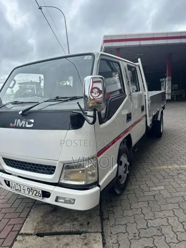 JMC CrewCab 2012 Crew Cab (Used)