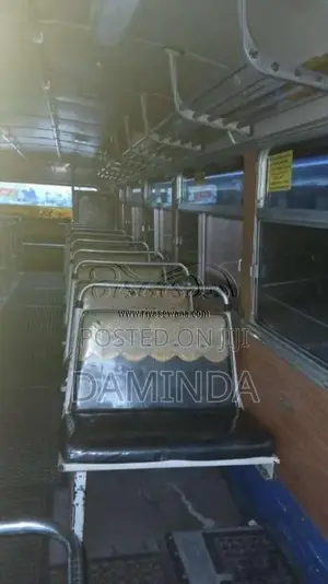 Ashok-Leyland Viking 2004 Bus (Used)