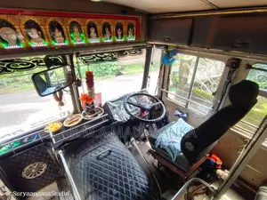 Ashok-Leyland Viking 2005 Bus (Used)