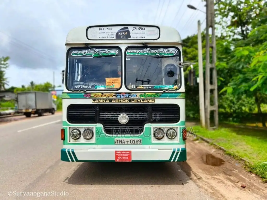 Ashok-Leyland Viking 2005 Bus (Used)