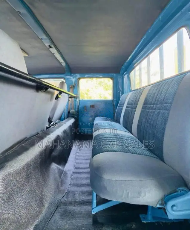 Mazda Titan 2000 Crew Cab (Used)