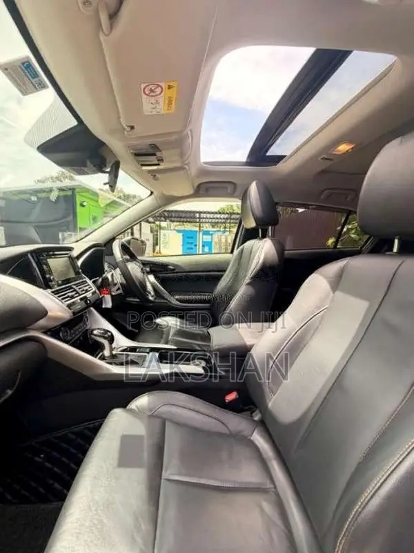 Mitsubishi Eclipse CROSS 2019 SUV (Used)