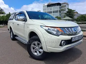 Mitsubishi L200 2016 Pickup (Used)