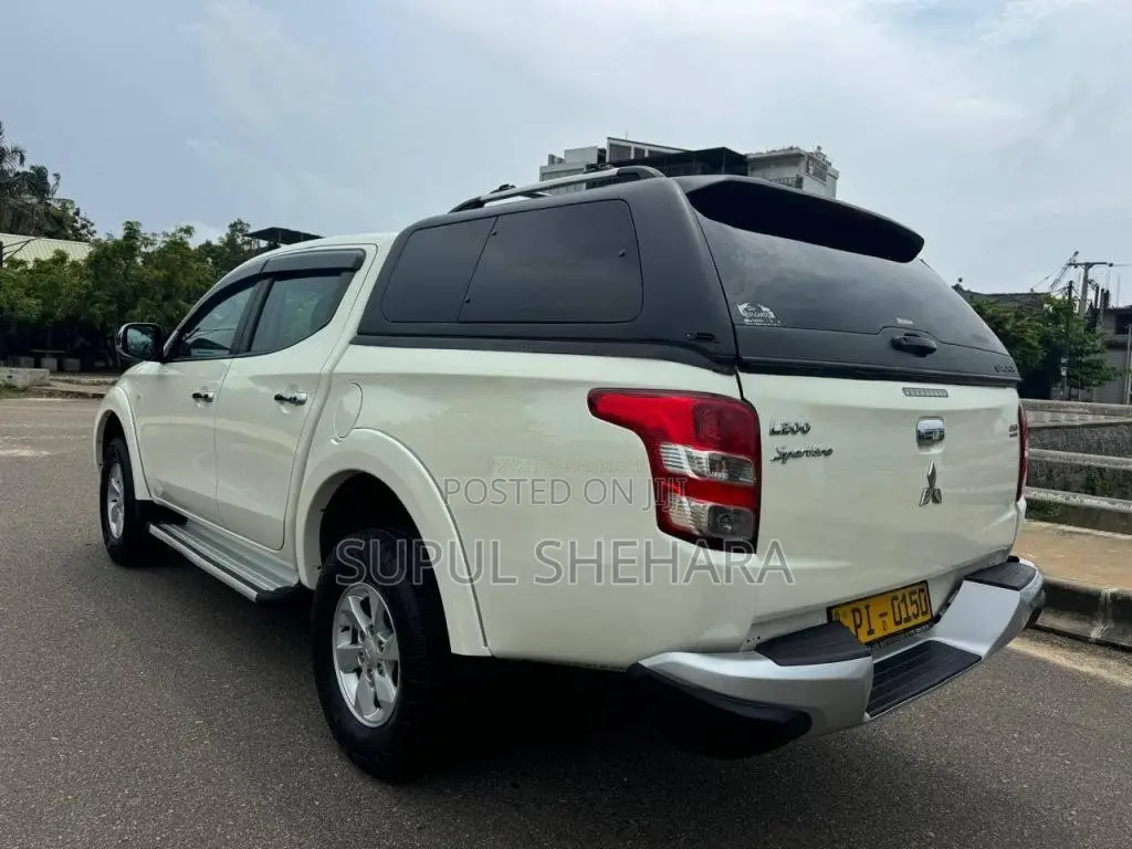 Mitsubishi L200 2016 Pickup (Used)