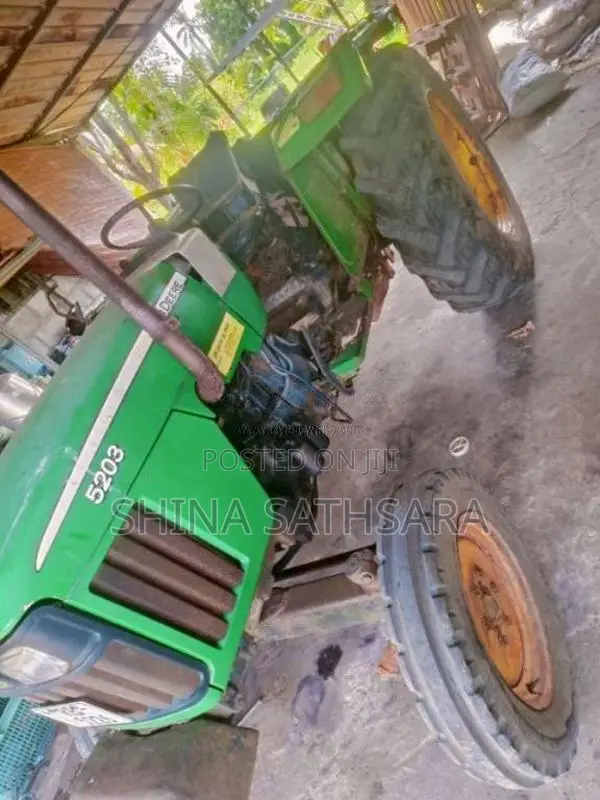 John-Deere 5203 2008 Tractor (Used)