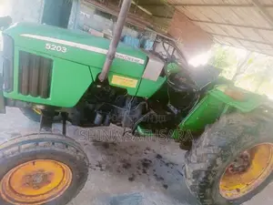 John-Deere 5203 2008 Tractor (Used)