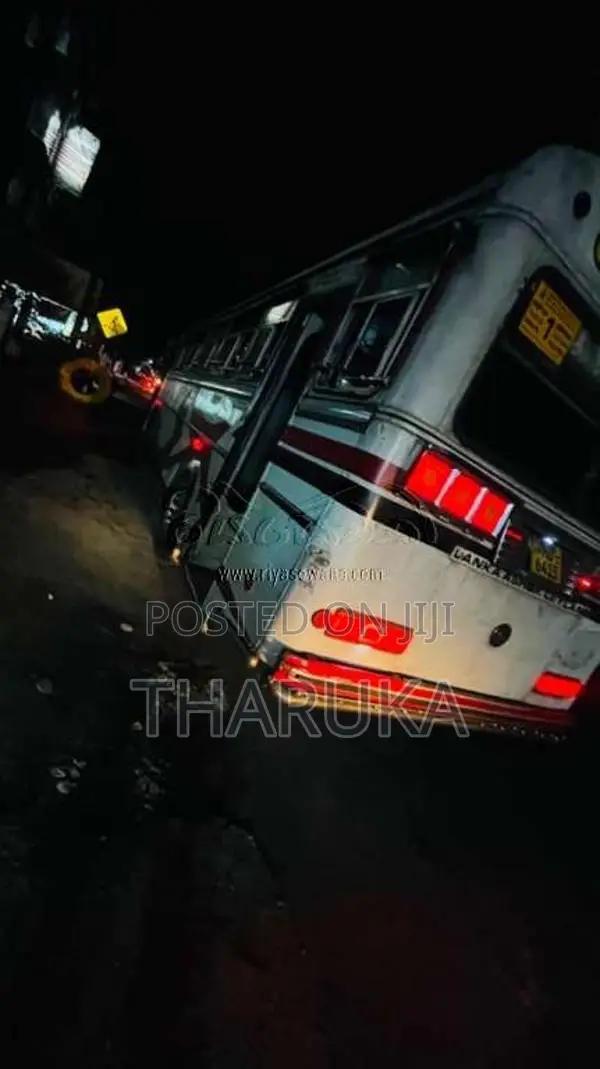 Ashok-Leyland Ruby 2008 Bus (Used)
