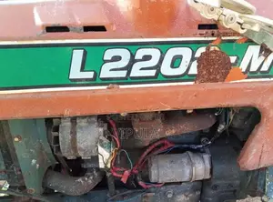 Kubota L2202M 2017 Tractor (Used)