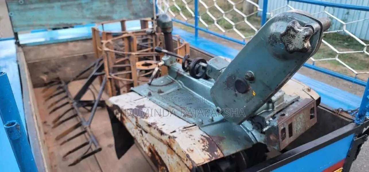 Kubota Rv80 2022 Tractor (Used)