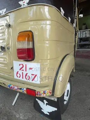 Bajaj 2 Stroke 1999 Three Wheel (Used)