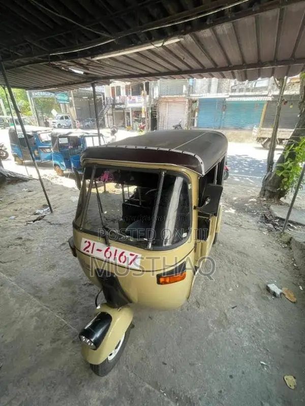 Bajaj 2 Stroke 1999 Three Wheel (Used)