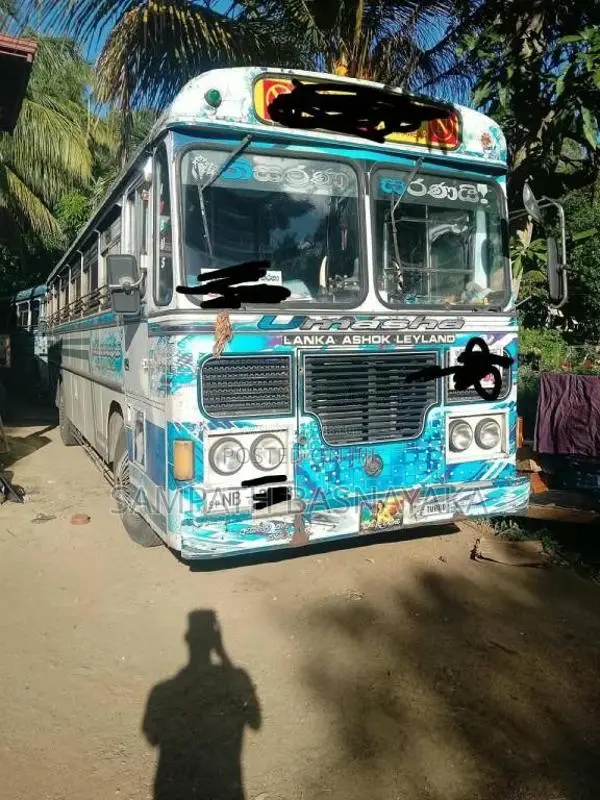 Ashok-Leyland Leyland 2012 Bus (Used)