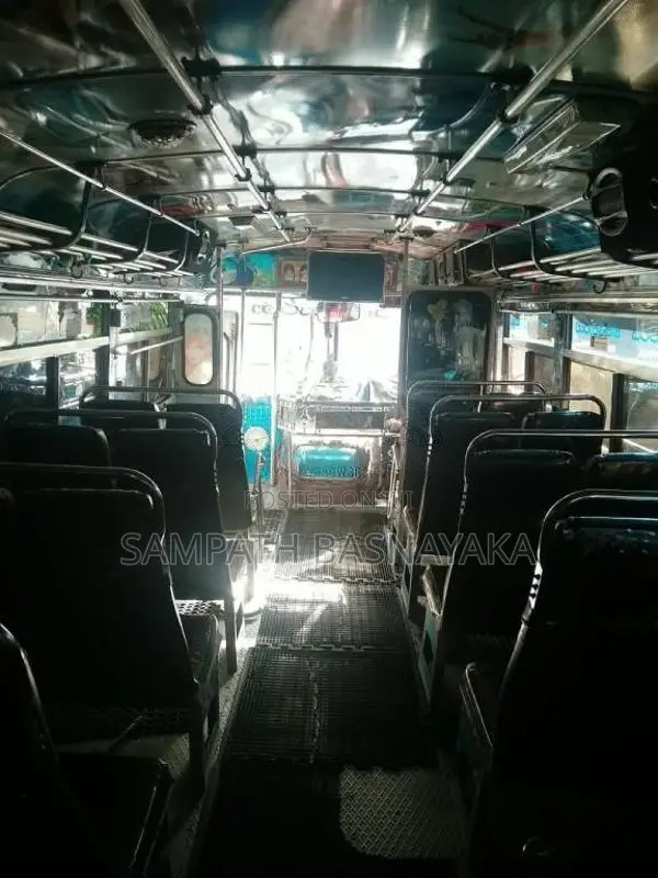Ashok-Leyland Leyland 2012 Bus (Used)