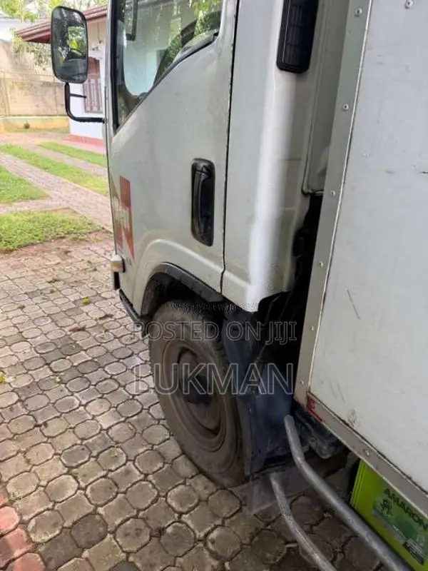 Isuzu Isuzu 2010 Lorry (Used)