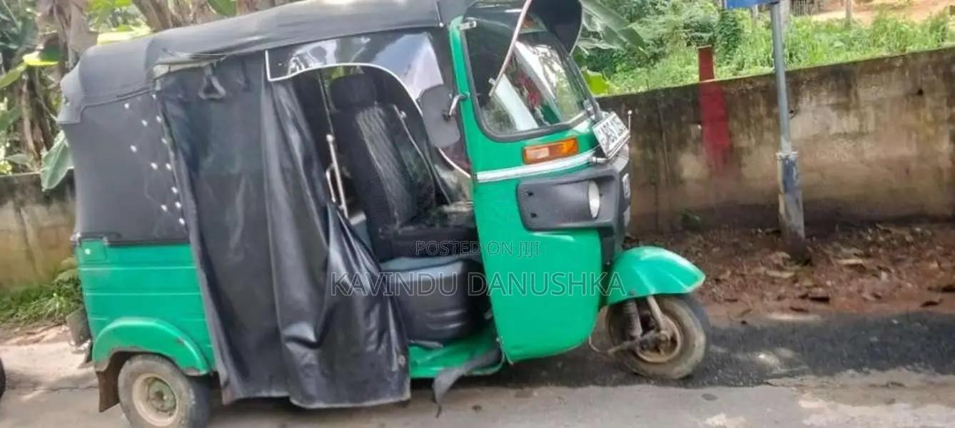 Bajaj RE 4 Stroke 2017 Three Wheel (Used)