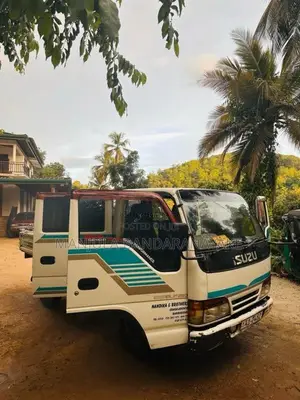 Isuzu Motor 1984 Crew Cab (Used)