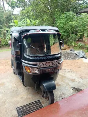 TVS King 2011 Three Wheel (Used)