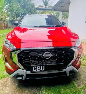 Nissan Magnite Accenta 2025 SUV (Used)