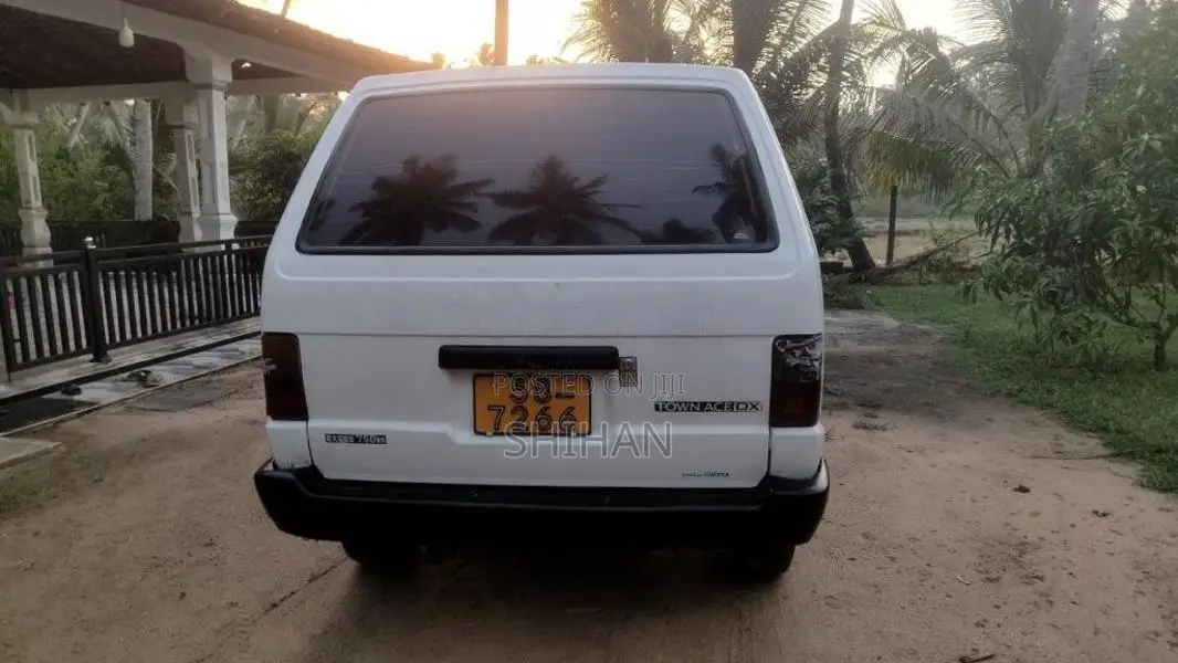 Toyota Townace 1996 Van (Used)