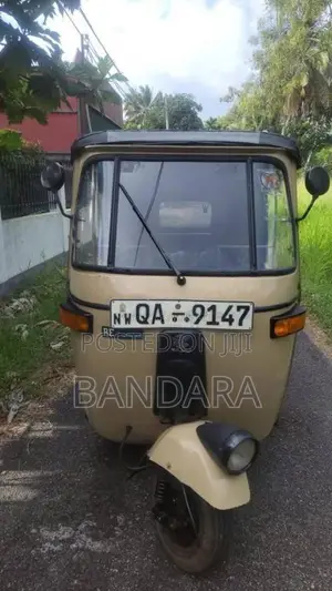 Bajaj 2 Stroke 2005 Three Wheel (Used)