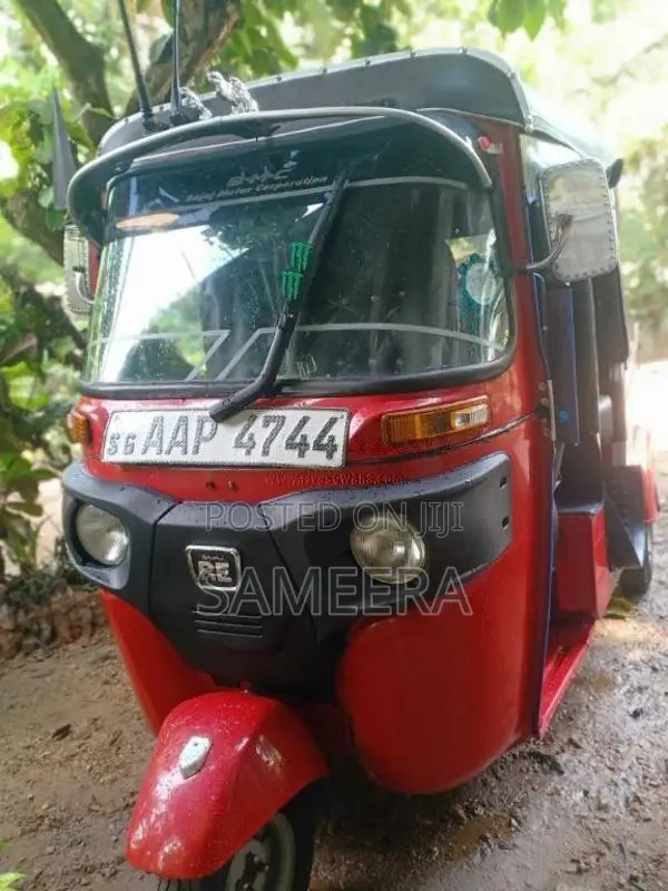 Bajaj RE 2014 Three Wheel (Used)