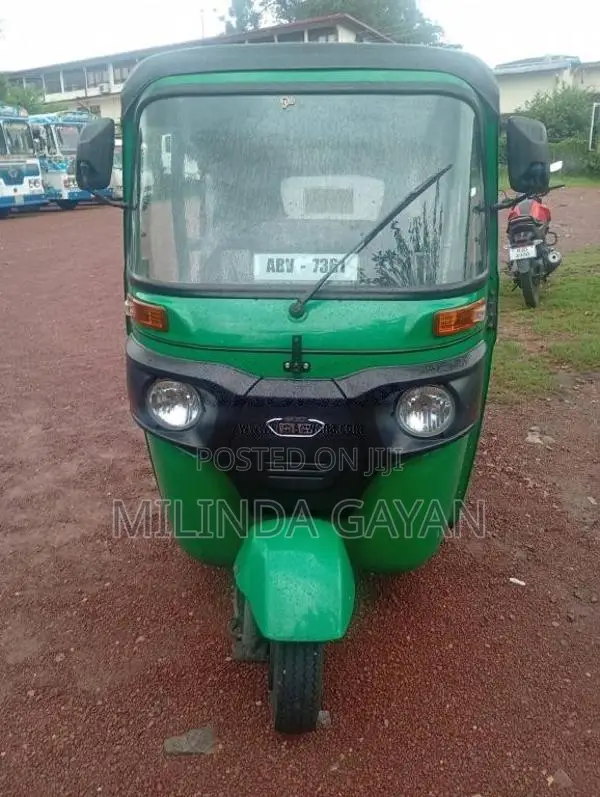 Bajaj RE 2025 Three Wheel (Used)
