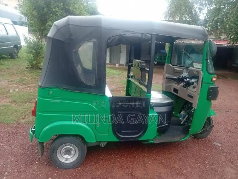 Bajaj RE 2025 Three Wheel (Used)