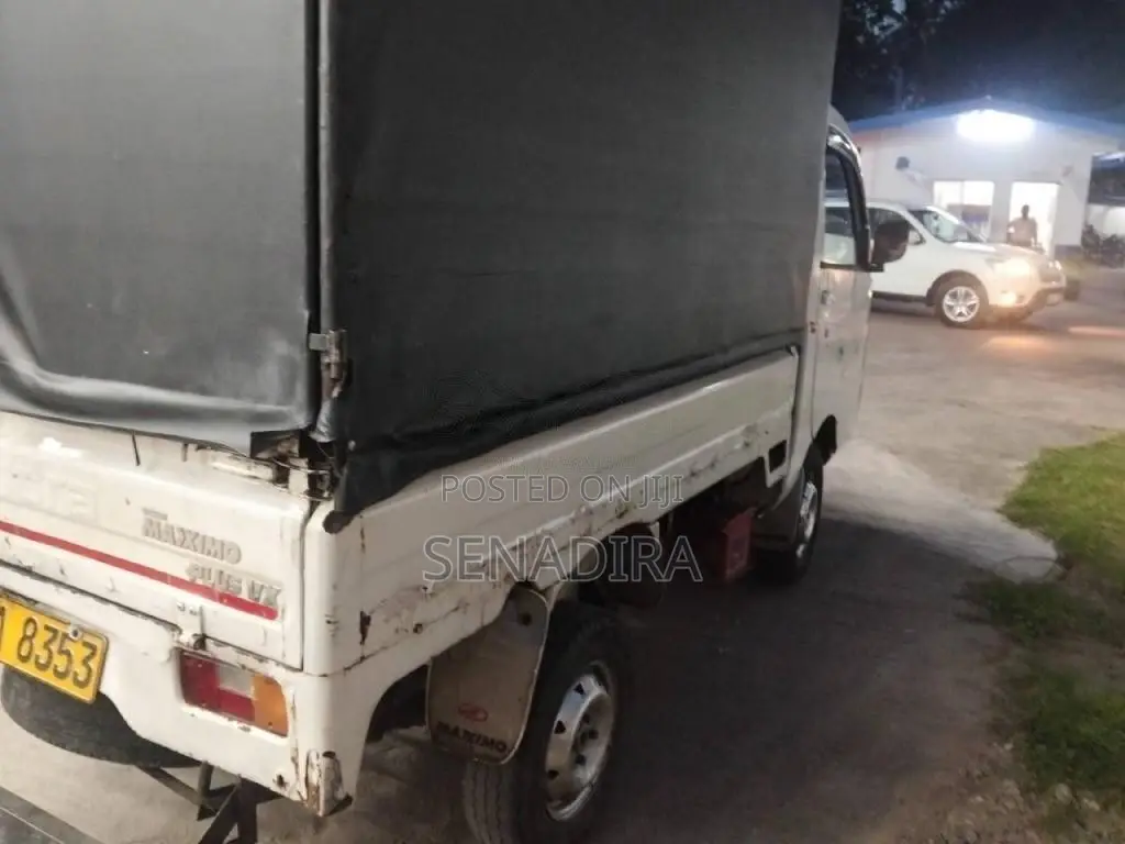 Mahindra Maxximo 2015 Lorry (Used)