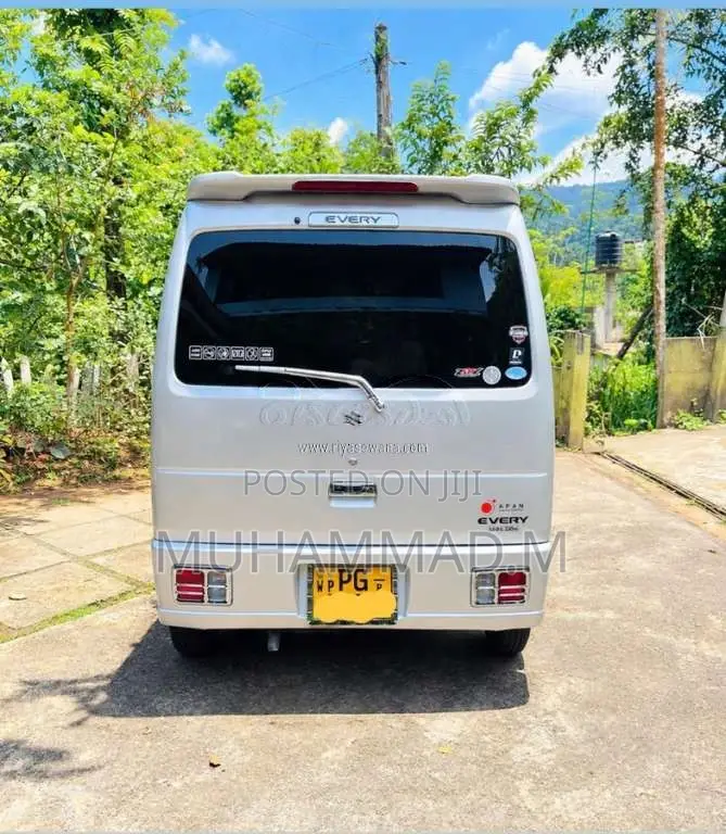 Suzuki Every Scrum 2012 Van (Used)