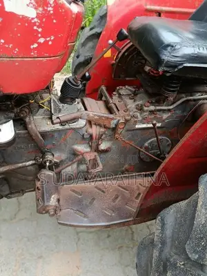Massey-Ferguson 135 D 1992 Tractor (Used)