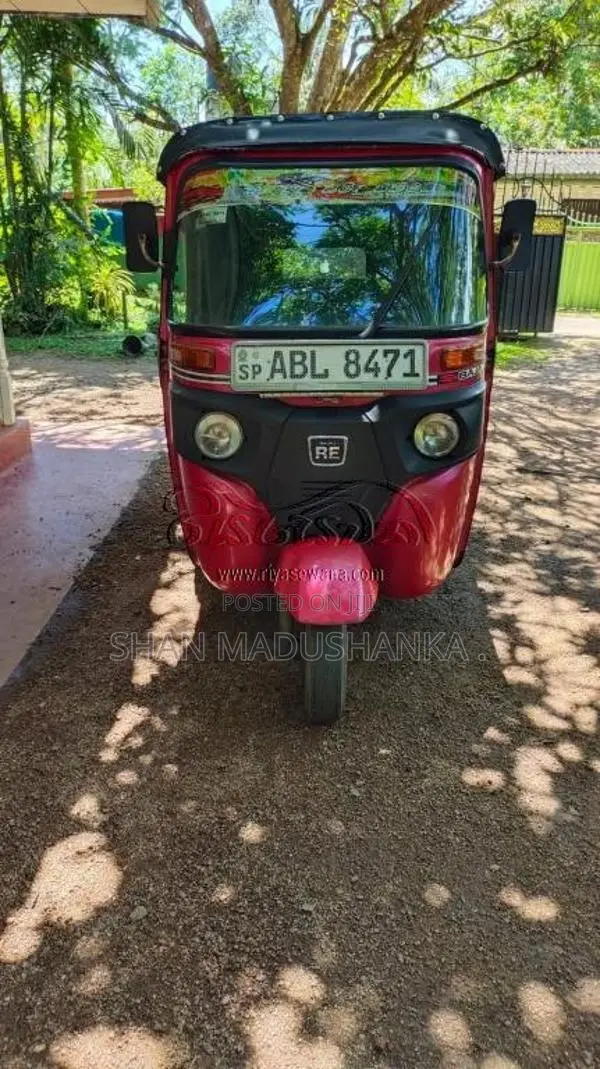 Bajaj RE 2017 Three Wheel (Used)