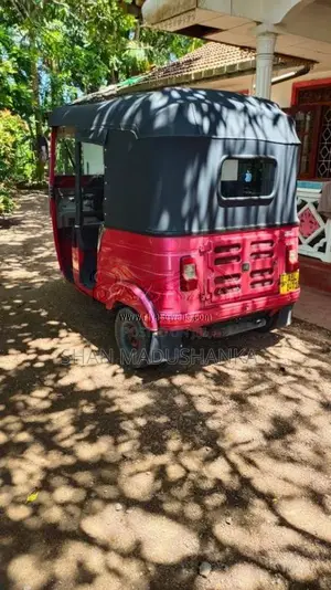 Bajaj RE 2017 Three Wheel (Used)