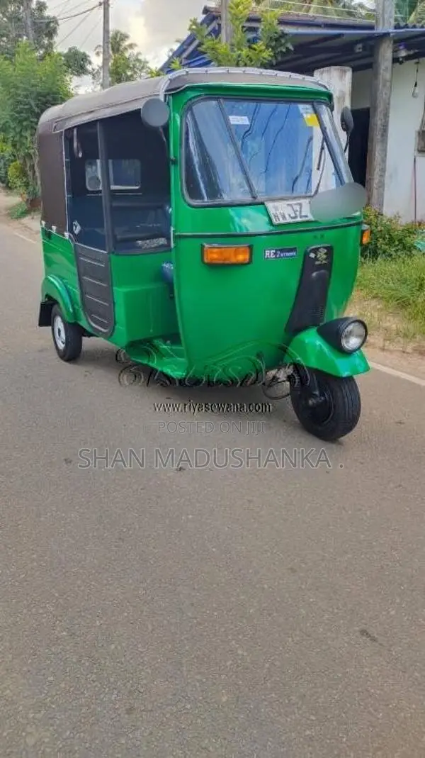 Bajaj RE 2005 Three Wheel (Used)