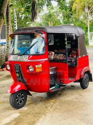 Bajaj 4 Stroke 2012 Three Wheel (Used)