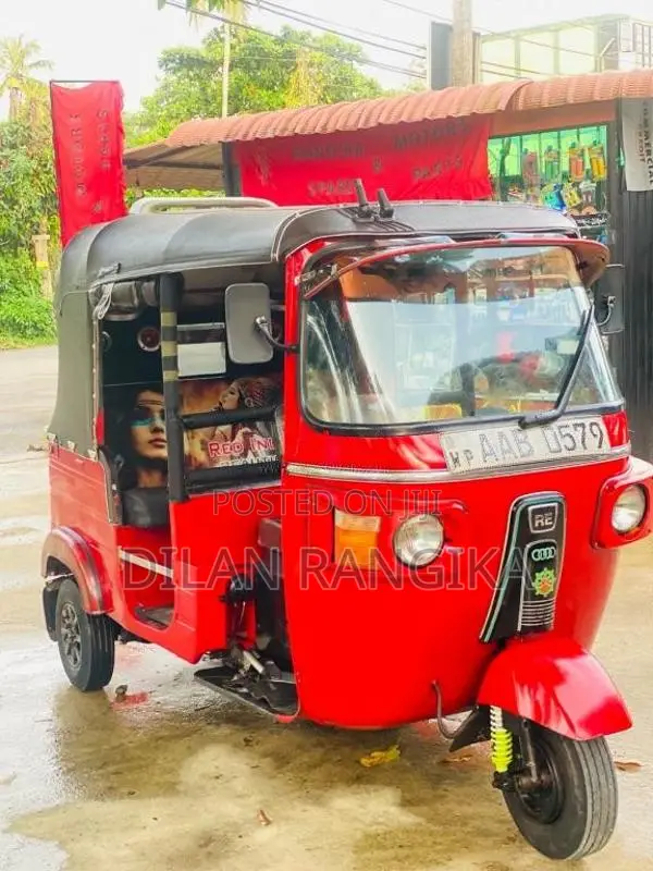 Bajaj 4 Stroke 2012 Three Wheel (Used)