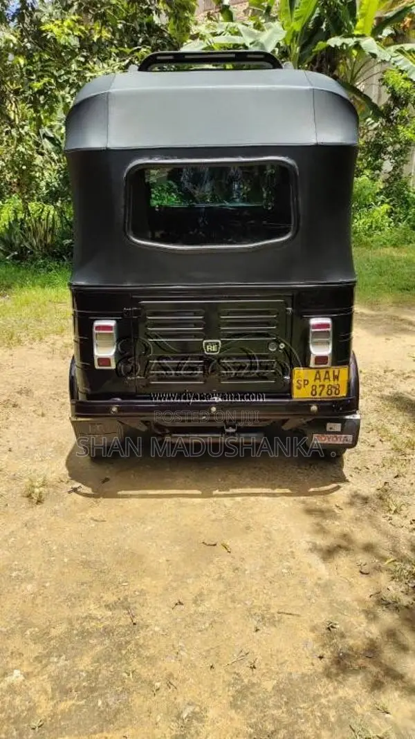 Bajaj RE 2015 Three Wheel (Used)