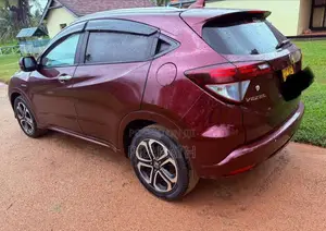 Honda Vezel 2015 SUV (Used)