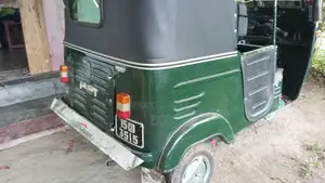 Bajaj 2 Stroke 1990 Three Wheel (Used)