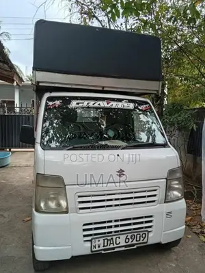 Suzuki Carry 2011 Lorry (Used)