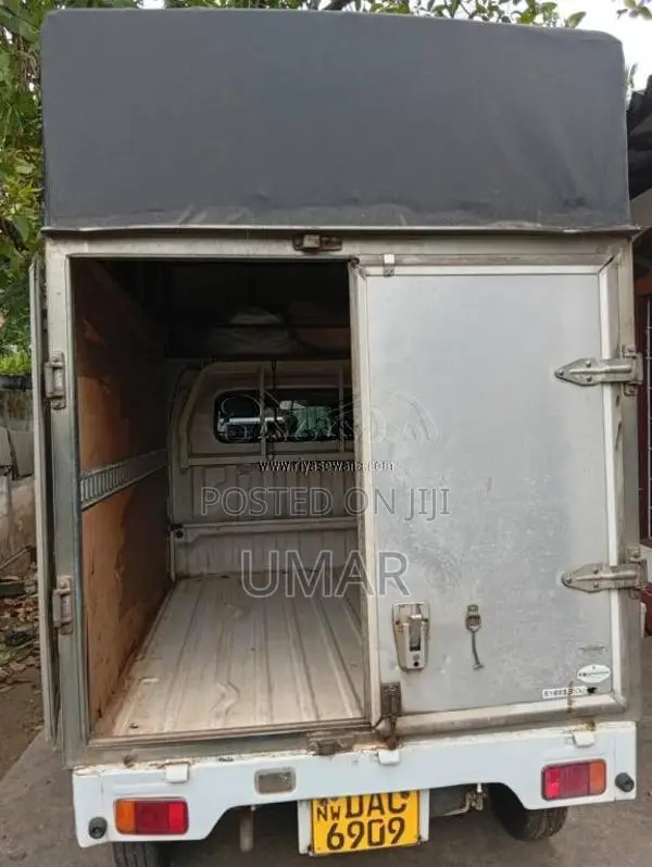 Suzuki Carry 2011 Lorry (Used)