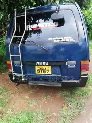 Isuzu Fargo 1998 Van (Used)